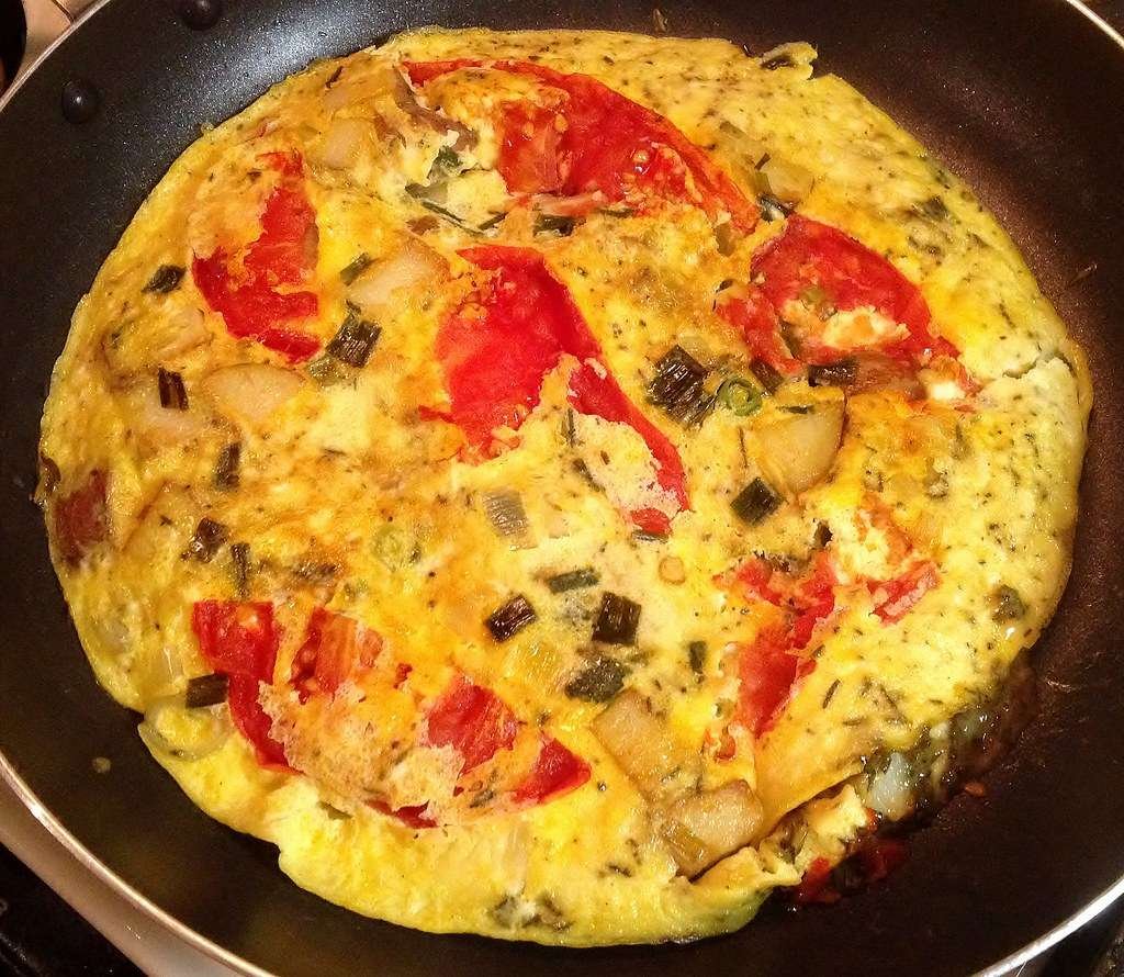 Onion Tomato Omelet